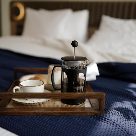 Best Western Resort Country Club Gurgaon Bagian luar foto