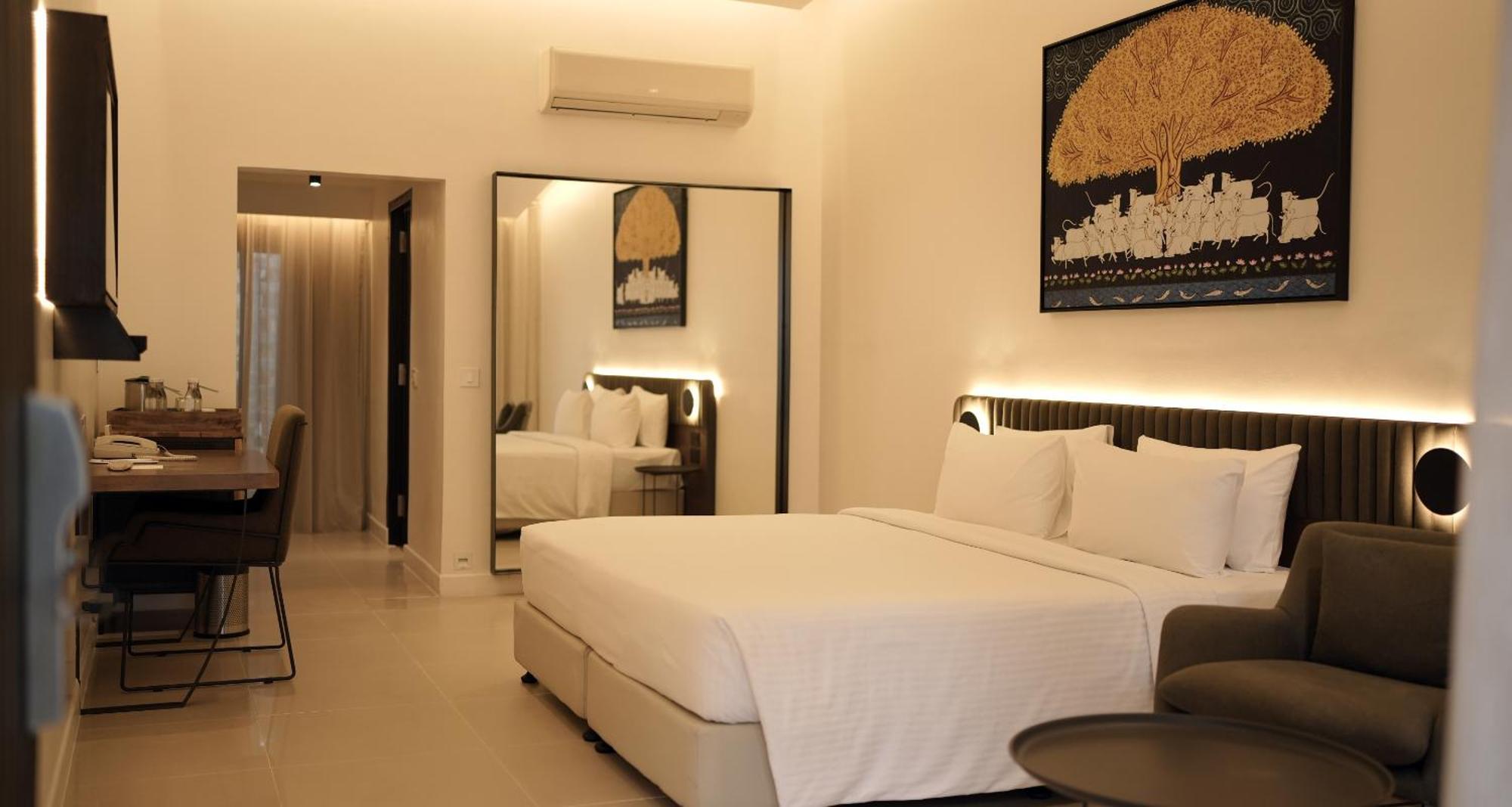 Best Western Resort Country Club Gurgaon Bagian luar foto